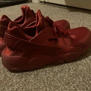 Red Nike Air Huraches